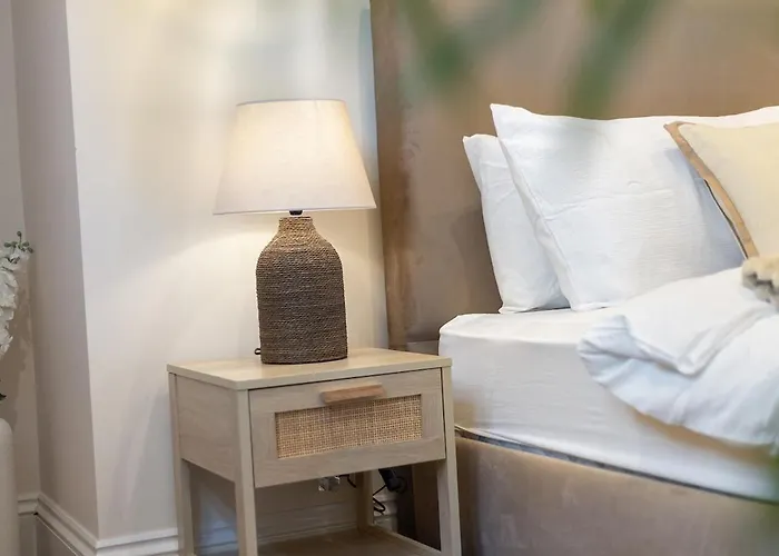 Stunning And Spacious Apartman