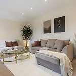 Daire Stunning And Spacious