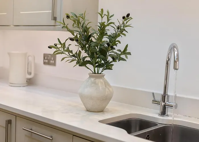 Stunning And Spacious Harrogate