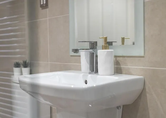 Stunning And Spacious Harrogate